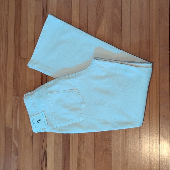 Ann Taylor Curvy Boot Cut Jeans - Picture 3 of 8